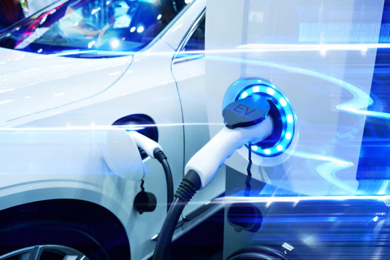 Electric Vehicle For Charge To The Battery